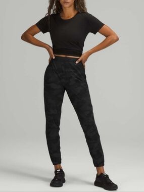 lululemon athletica Adapted State High Rise Camo Joggers Black Size 4